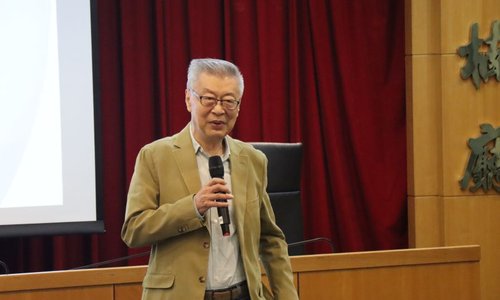 【報導】陳冲講座教授於企管系開講 分享ESG心路歷程